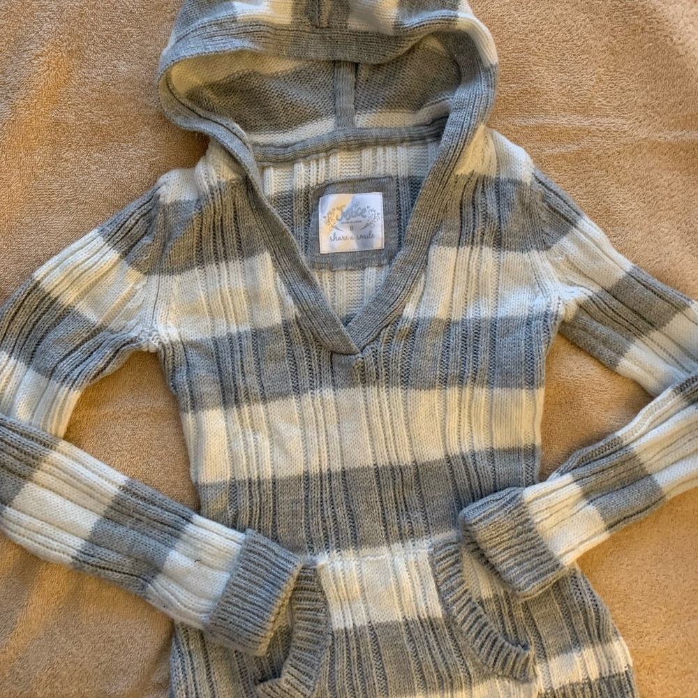 Justice Girls Cable Knit Hooded Sweater Size 6